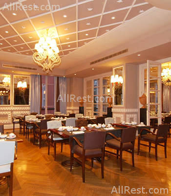Hotel Ellington 13